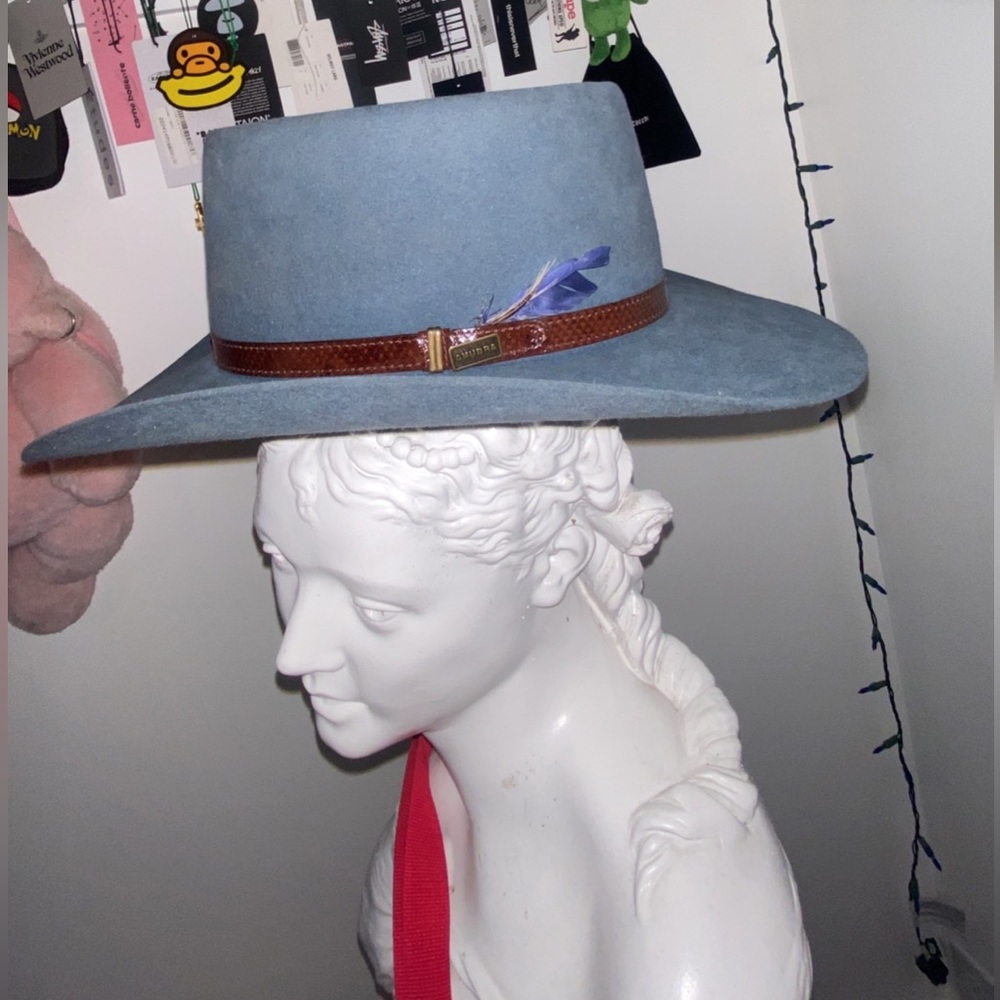 Akubra hat